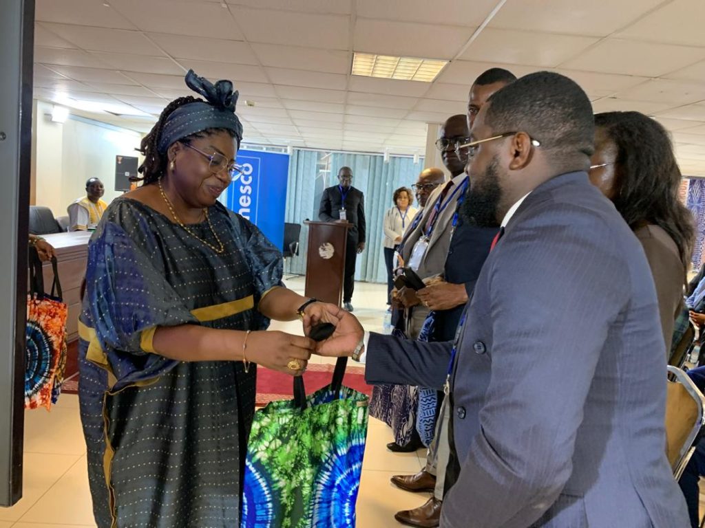 Mission d’étude congolaise au Cameroun : vers la modernisation du SIGE – Minedub — Ministère de l'Éducation de Base