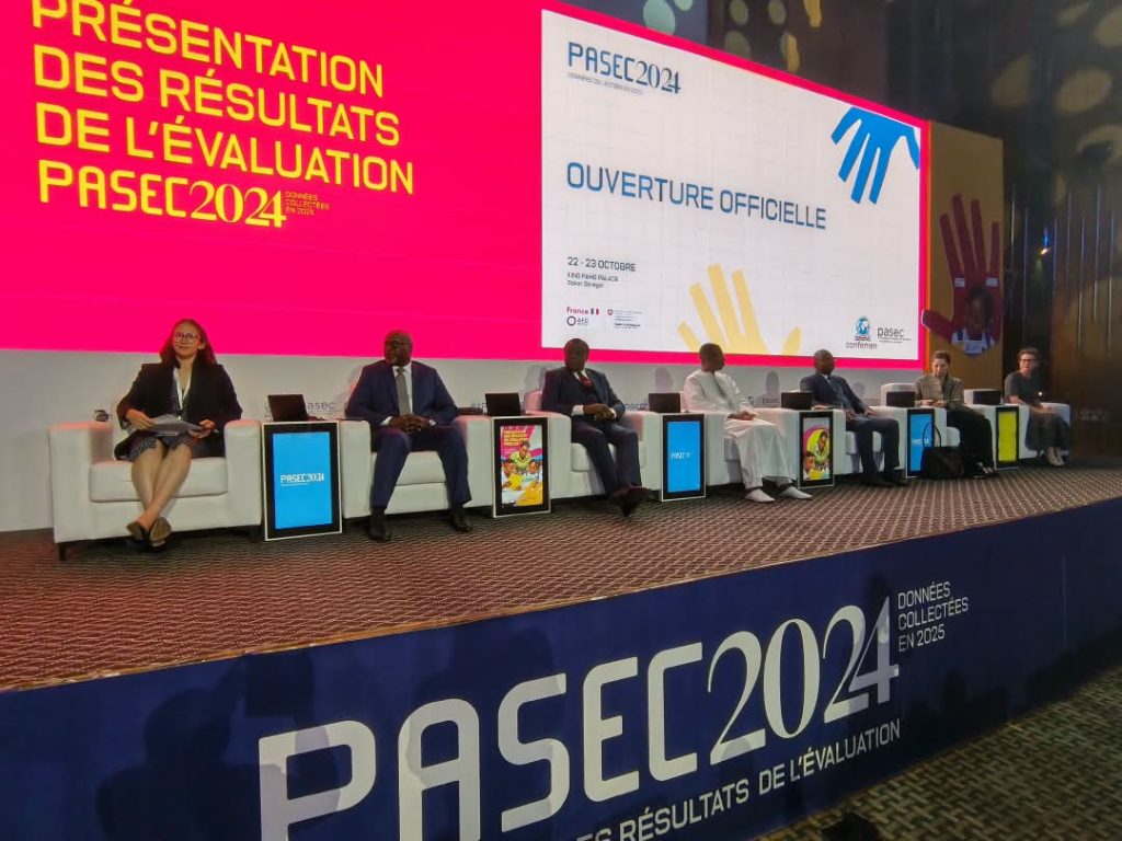 PASEC 2024 : le Pr Etoundi Ngoa appelle les États à porter en priorité le financement de la Confemen – Minedub — Ministère de l'Éducation de Base